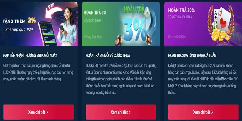 Bàn Baccarat với các quân bài và chip cược tại SP8 Casino